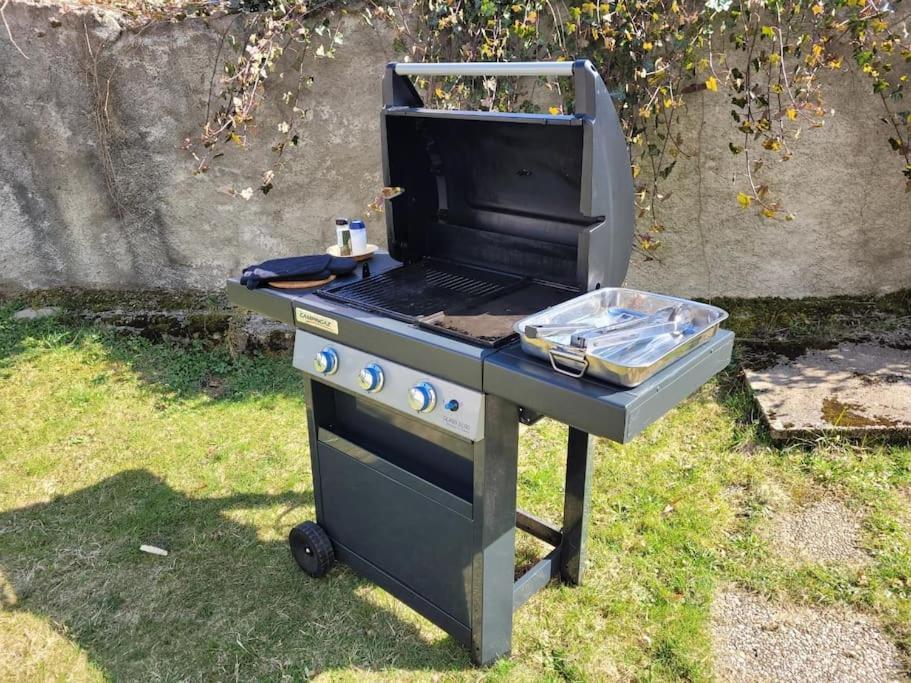 Gite Bruyere, 2 A 5 Personnes Avec Salle De Jeux Et Spa Dans La Residence ว็องทรง ภายนอก รูปภาพ