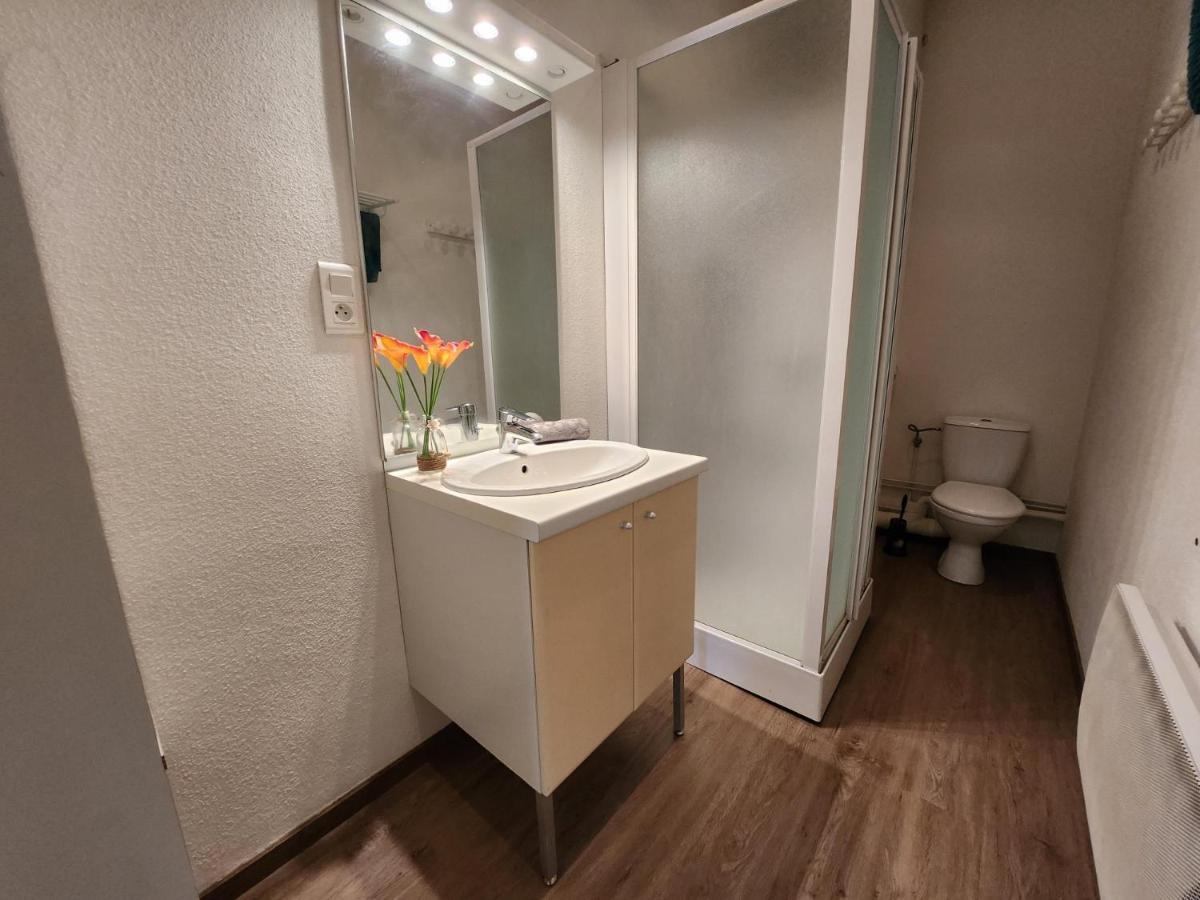 Gite Bruyere, 2 A 5 Personnes Avec Salle De Jeux Et Spa Dans La Residence ว็องทรง ภายนอก รูปภาพ